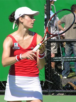 Nathalie Dechy (2005 Australian Open)